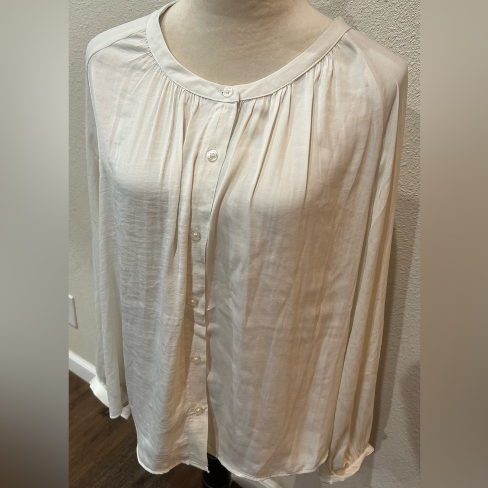 A New Day Elegant Cream Button- women’s long sleeve Up Blouse size XL NWT